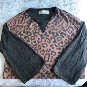 Vintage Havana Soft Leopard Print Top